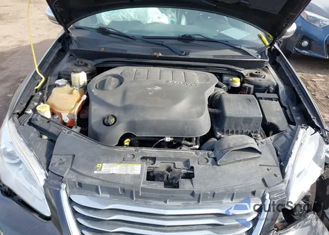 2013 Chrysler 200 Limited из США, поврежденный, VIN 1C3CCBCG7DN602013